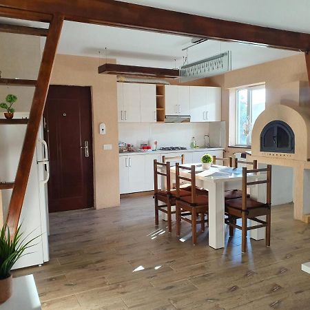 Central Apartament Cristian Arad Dış mekan fotoğraf